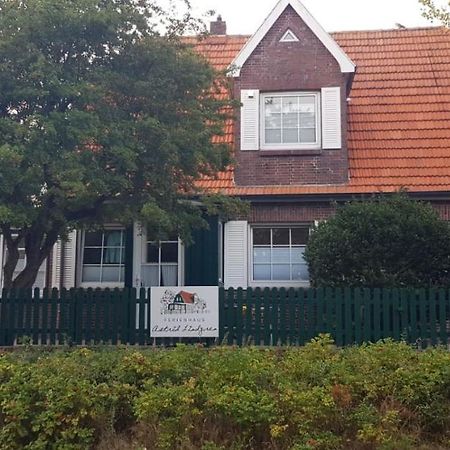Ferienhaus Astrid Lindgren Spiekeroog Buitenkant foto
